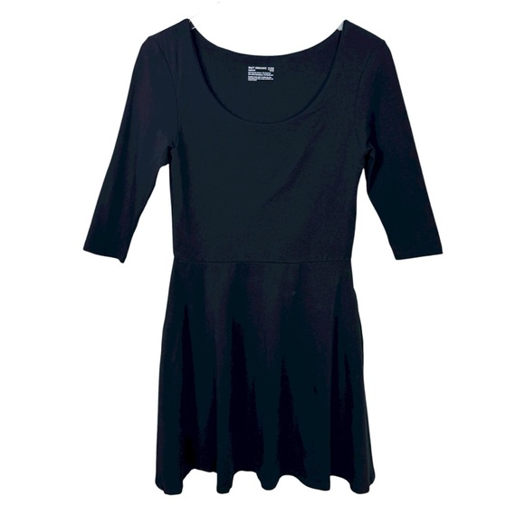 NEW PACT Organic Cotton Fit & Flare Skater Scoop Dress Minimal Black Size Medium - Picture 3 of 11